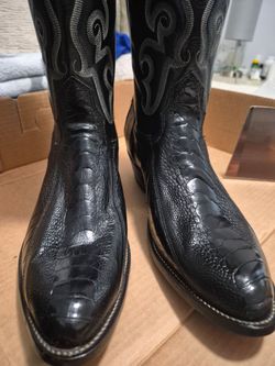 Vintage Nacona ostrich leg size 11 D