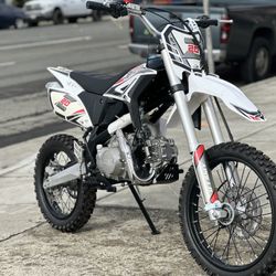 Z20 Dirt Bikes 125cc 4 Speed Manual Clutch Apollo