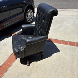 Vintage Drexel Heritage Tufted Leather Office Chair – Swivel & Rolling