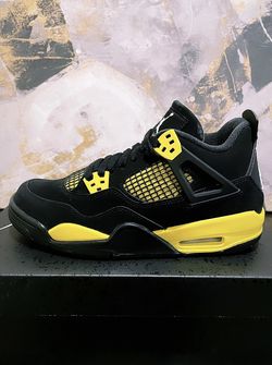 JORDAN 4 “THUNDER”