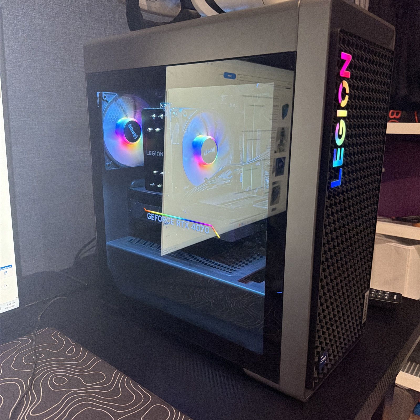Legion T5 26Irb8 Tower PC i7-13700F GeForce RTX 4070 32GB RAM 2TB SSD W11H