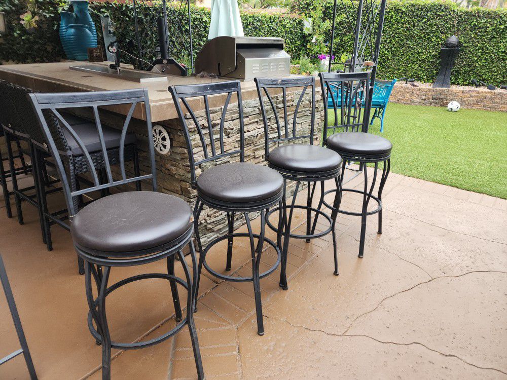 4 Bar Stools For $20