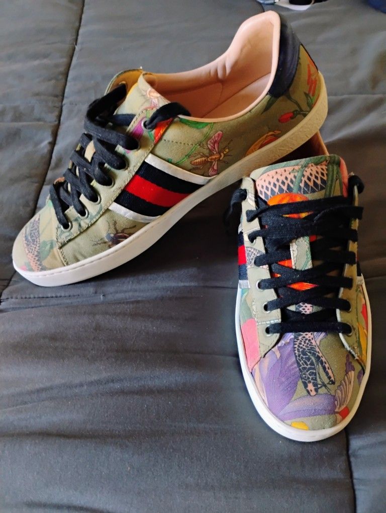 GUCCI MEN SNAKE FLORAL SNEAKERS