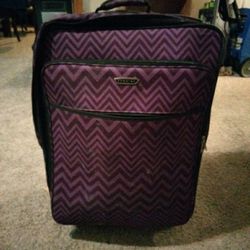 Beautiful Prodigy Luggage 28 Inch 