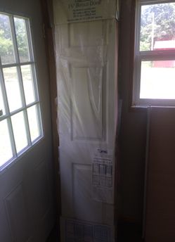Closet doors 2 bifold units ( total 4 doors)