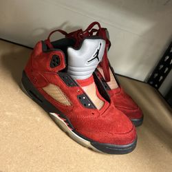 Nike Air Jordan Retro 5 GS 2021 Raging Bull in red and black, size 7Y