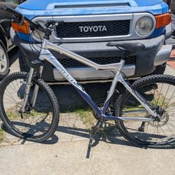 Giant Yukon Bike 