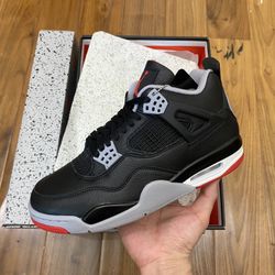 Nike Air Jordan 4 Retro Bred Reimagined Size 8 mens 