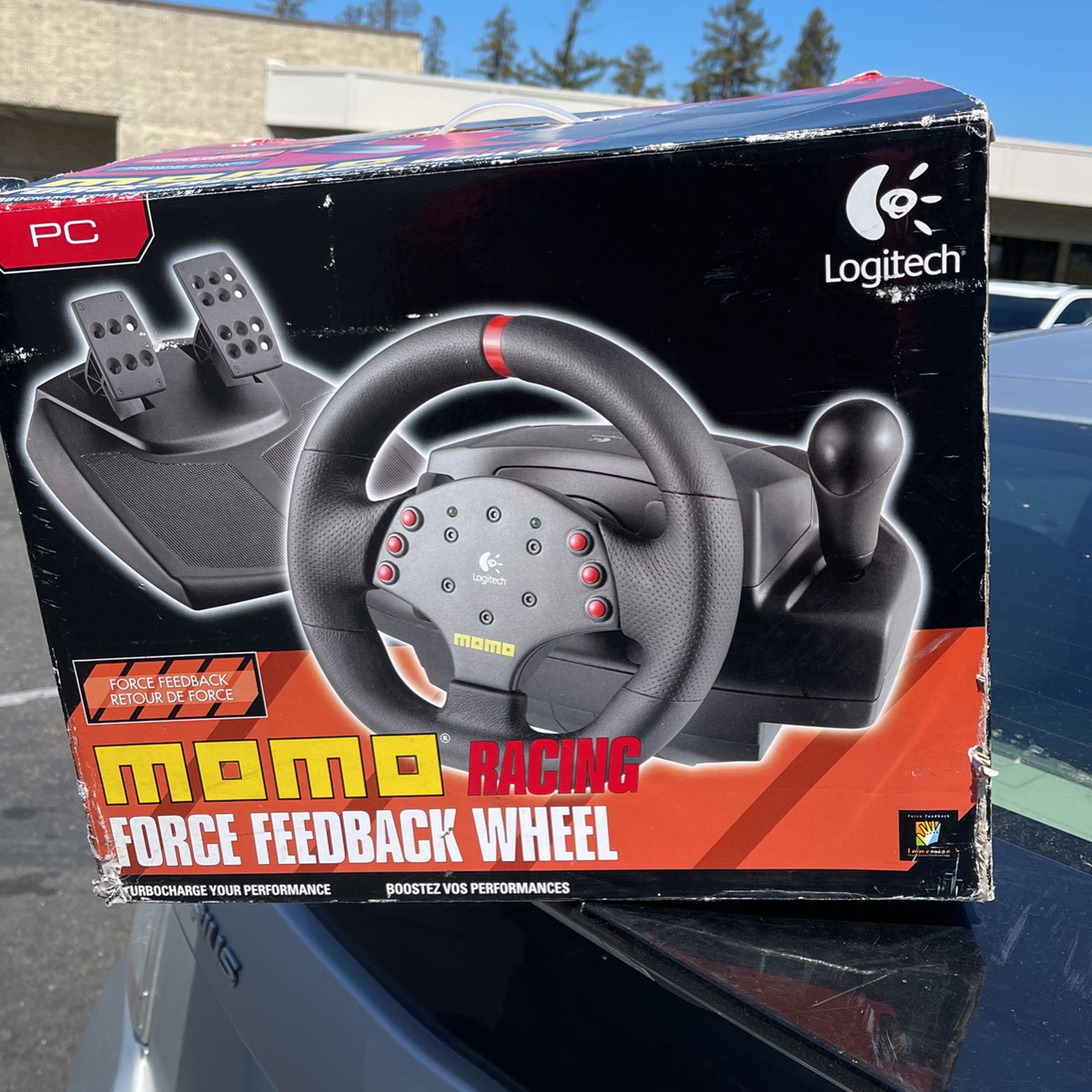 Skabelse Gemme Jeg har erkendt det Rare! Logitech MOMO Racing Force Feedback Wheel- selling as is for Sale in  Stockton, CA - OfferUp