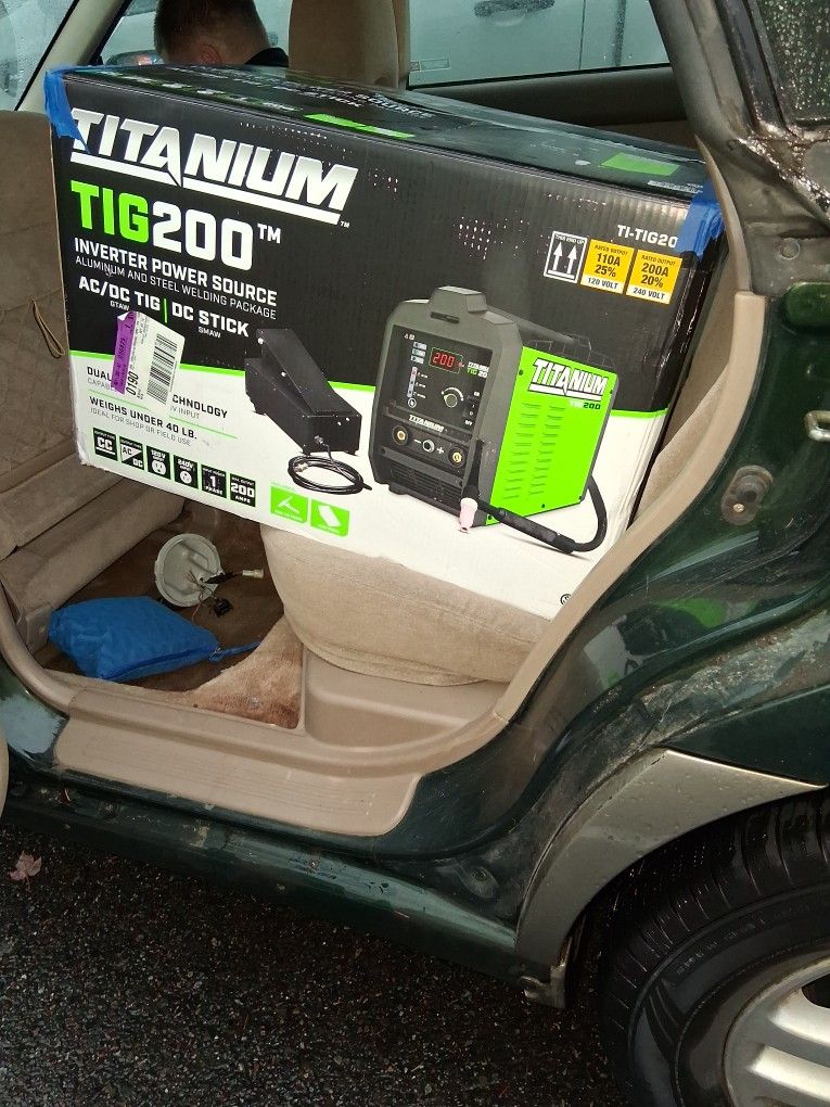 Titanium TIG200 Welder