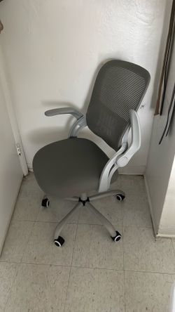 Ergonomic chair
