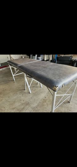 like new portable massage table
