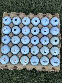 30 golf ⛳️ balls BRIDGESTONE