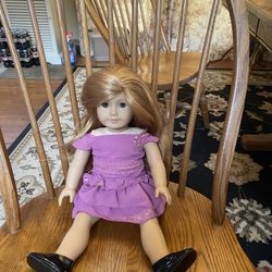 American Girl Dolls And Extra Clothes 