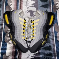 Nike Air Max Size 8.5 