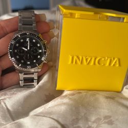 INVICTA WATCH (NEW)