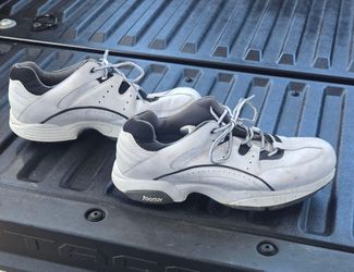 Men's Golf Shoes Size 13