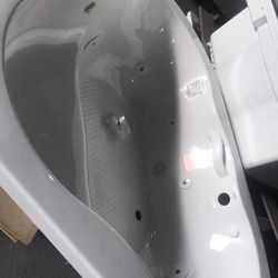 65 X55 Corner  Jacuzzi 