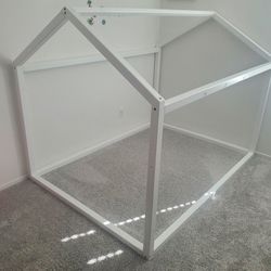 White House Bed Frame (For Full Size Mattress) 