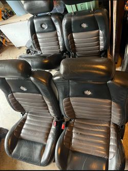 2002 Ford Harley Davidson F-150 Seats