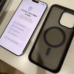 iPhone 15 Pro Max 512GB Unlocked – White Titanium – Mint