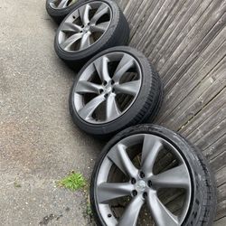 21” Infiniti Wheels 