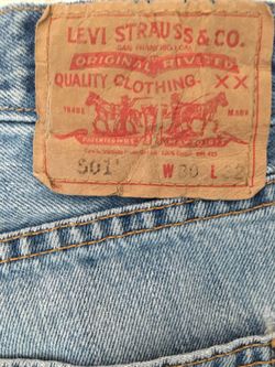 LEVI’S Men’s ORIGINAL CUT Jeans