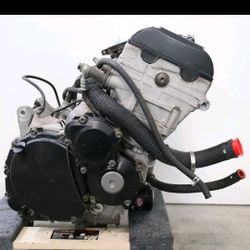 Suzuki Gsxr Engine