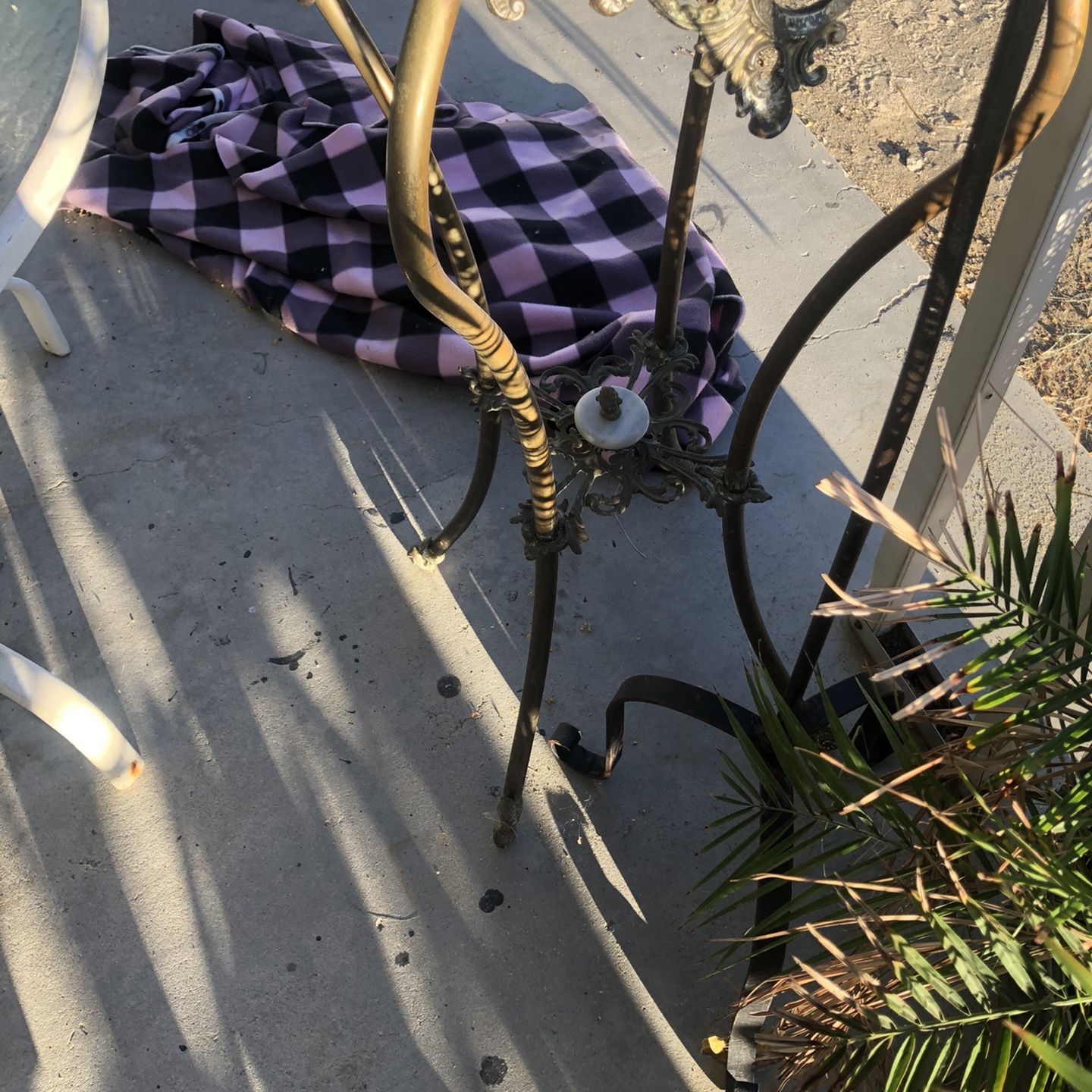 Normal Panel Stand Antique Plant Stand for Sale in Twentynine Palms, CA - OfferUp
