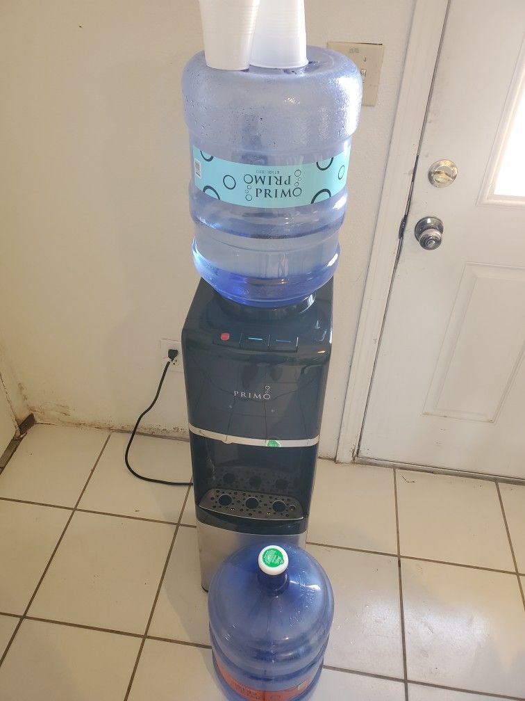 Primo Water Despenser Hot / Cold