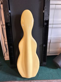 Tonareli Full-Size (4/4) Fiberglass Violin Case – $400 OBO