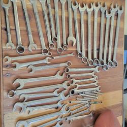 Snap on and craftsman wrenches 