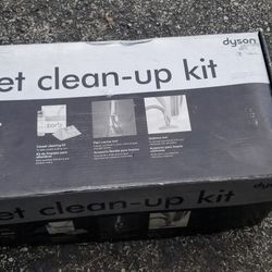 Dyson Pet Clean-up Kit