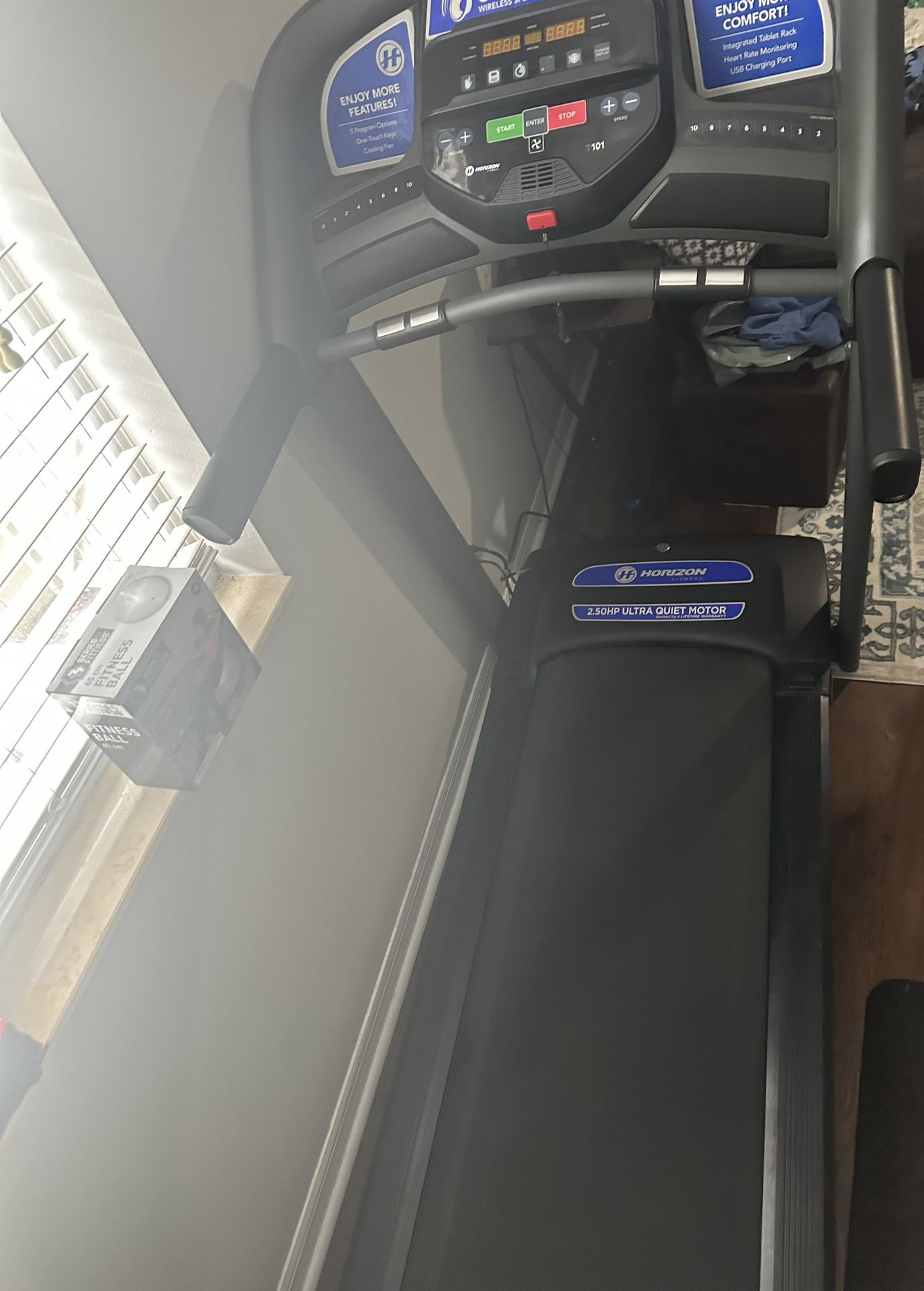 Horizon Fitness 2.50 Hp Treadmill Ultra Quiet Motor