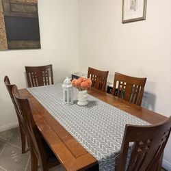 Dining Table with 6 Chairs