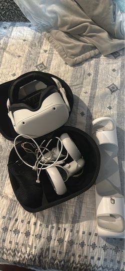 Meta Quest 2 VR Headset + Controllers + Carrying Case – Brand New