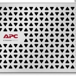 APC Smart-UPS 1500VA Lithium Ion UPS