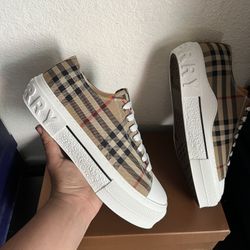 Burberry Shoes For Men 