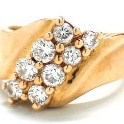 Ladies Diamond/14K Gold Fashion Ring
