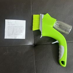 Window Track Scrubber Brush with Spray Bottle