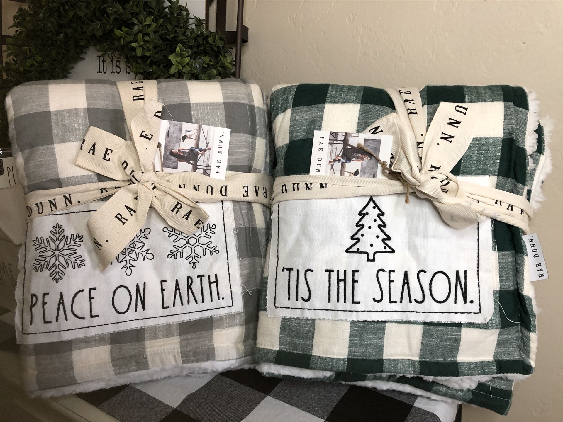 Rae Dunn Christmas Sherpa Throw Blanket’s