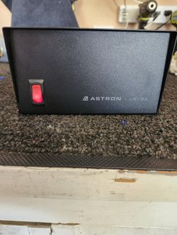 Astron LS-3A 24 Volt Linnear Power Supply