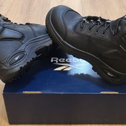 REEBOK Work Boots Size 9 For Men 