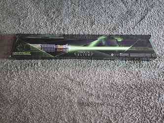 Star Wars Black Series Luke Skywalker Green Lightsaber