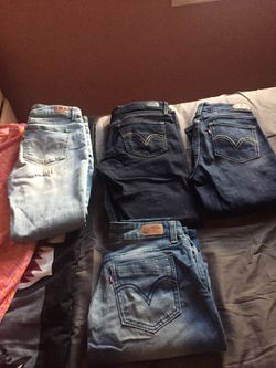 4 pantalones size 7 levis from macys