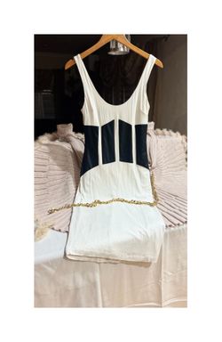 bebe Dress White / Black Medium 🖤🤍