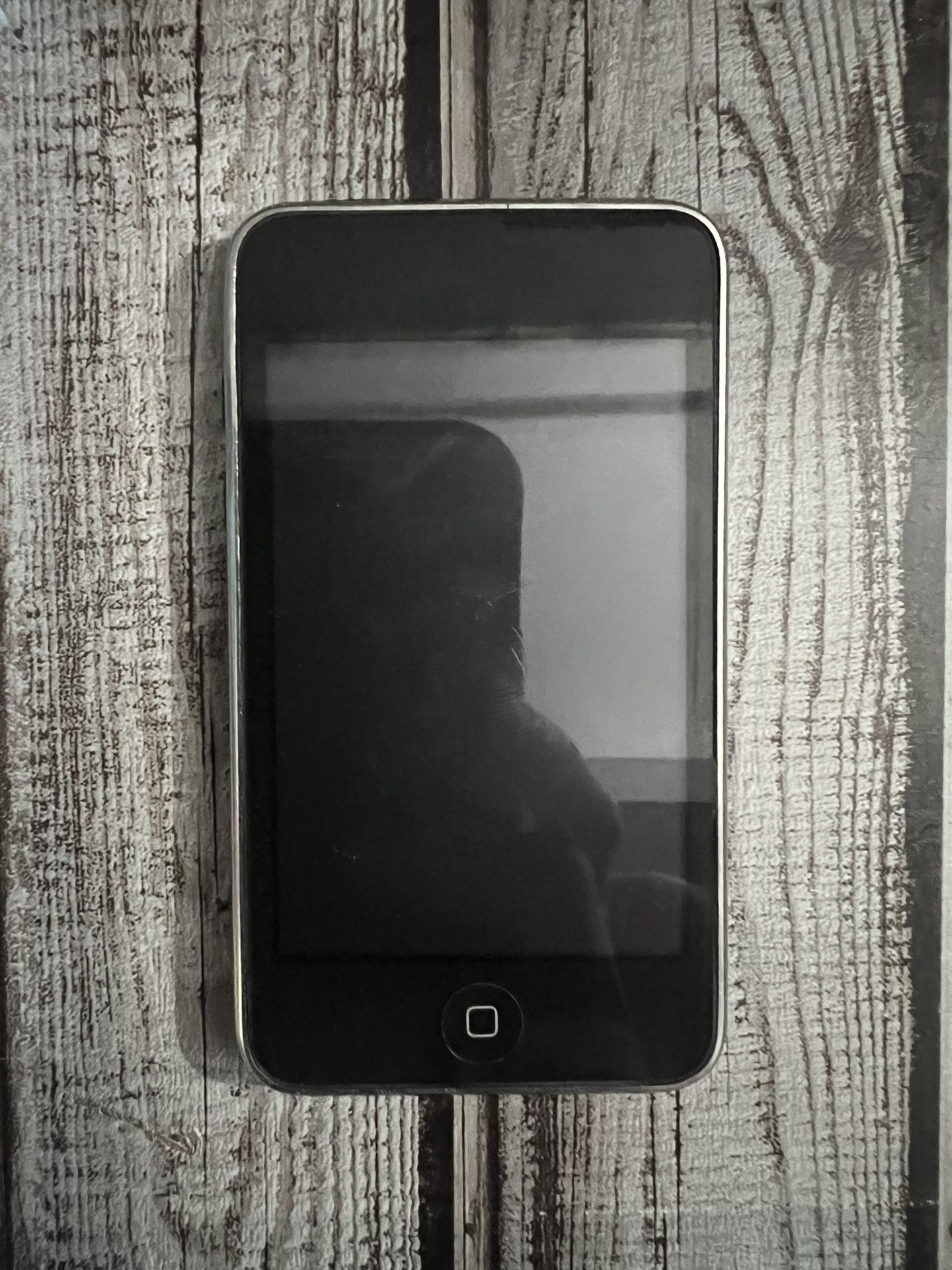 IPOD TOUCH