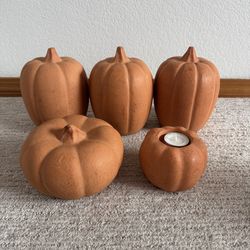 Decorative Terracotta Pumpkin Set with One Tea Candle Holder