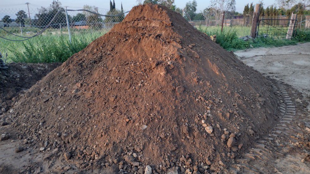 Dirt Manure Mix  Delivery Only.  