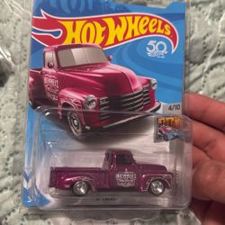2018 Hot Wheels 52 Chevy Super Treasure Hunt 